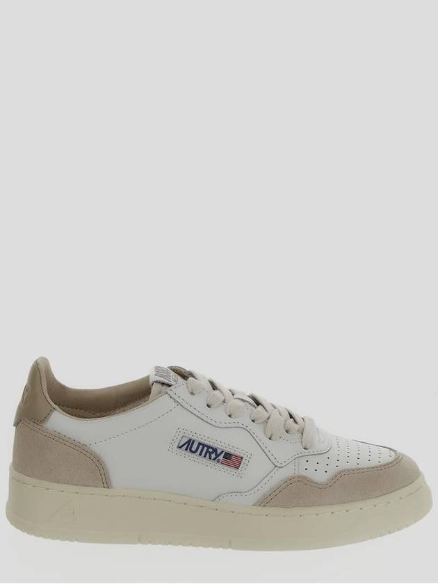 Women's Medalist Leather Low Top Sneakers White Beige - AUTRY - BALAAN 2