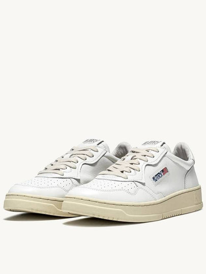 Medalist Leather Low Top Sneakers White - AUTRY - BALAAN 2