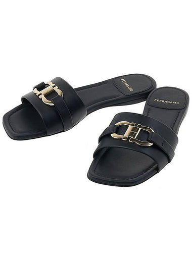 Ferragamo Women's Gancini Plaque Slider LEAH 5CM NERO 0768636 - SALVATORE FERRAGAMO - BALAAN 1