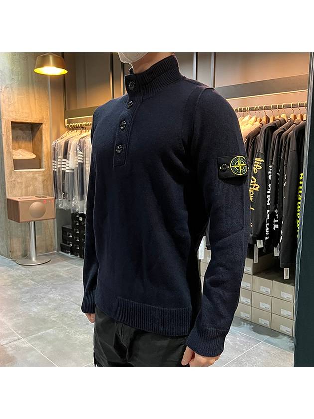 Wappen Patch Button Knit Top Navy - STONE ISLAND - BALAAN 4