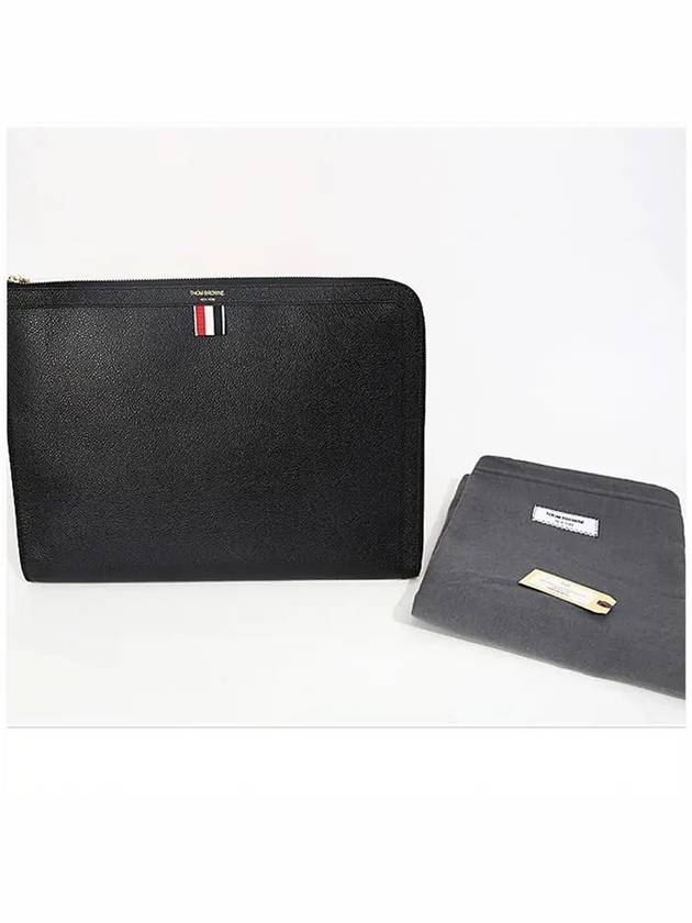 Three Stripes Tab Pebble Document Folio Clutch Bag Black - THOM BROWNE - BALAAN 7