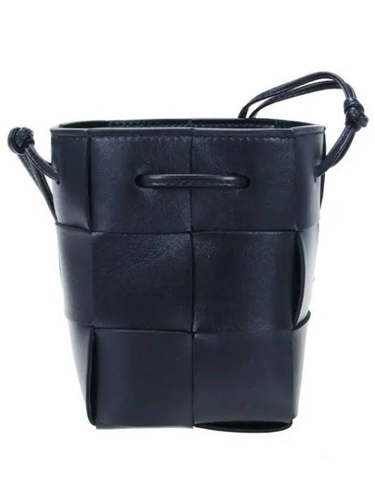 Intrecciato Cassette Small Bucket Bag Black - BOTTEGA VENETA - BALAAN 2