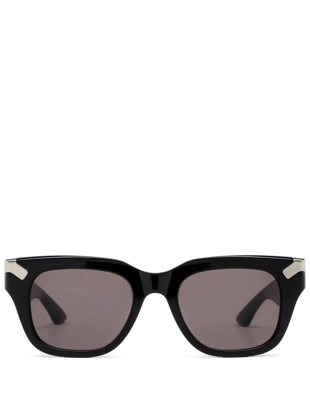 sunglasses AM0439S 001 black - ALEXANDER MCQUEEN - BALAAN 2