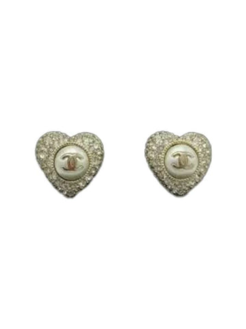 CC Heart Pearl Cubic Earrings White Gold - CHANEL - BALAAN 1