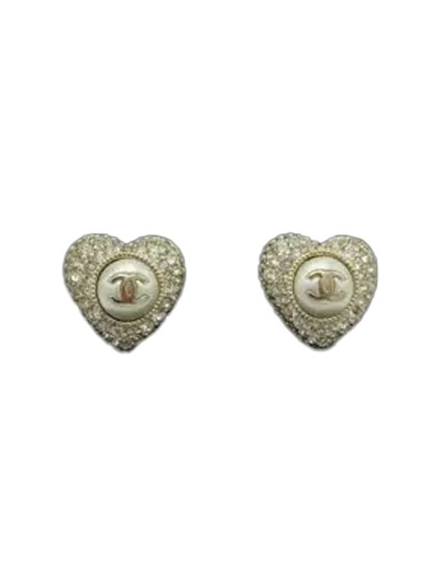 CC Heart Pearl Cubic Earrings Gold White - CHANEL - BALAAN 1