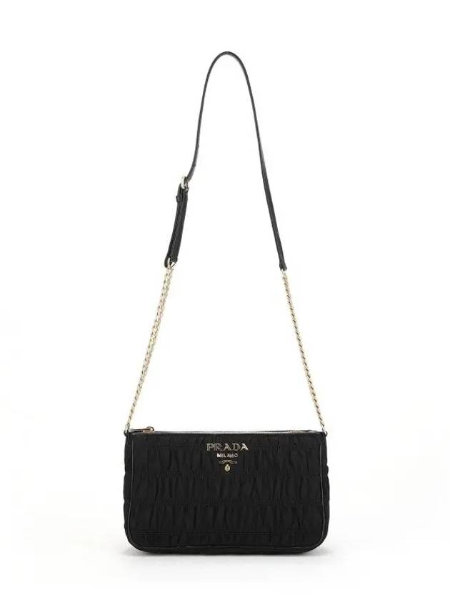 Pocono Goffre Chain Shoulder Bag Black - PRADA - BALAAN 7