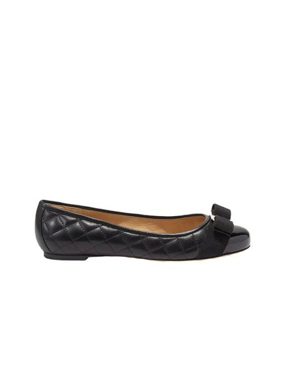 Varina Quilting Leather Ballet Flat Black - SALVATORE FERRAGAMO - BALAAN 2