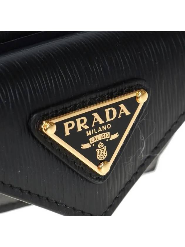 Vitello Move Triangle Logo Tri-Fold Half Wallet Black - PRADA - BALAAN 9