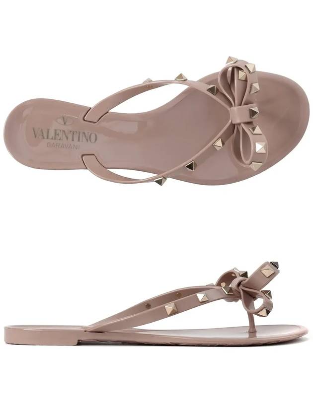 Women’s Rockstud Flip Flops Beige - VALENTINO - BALAAN 2