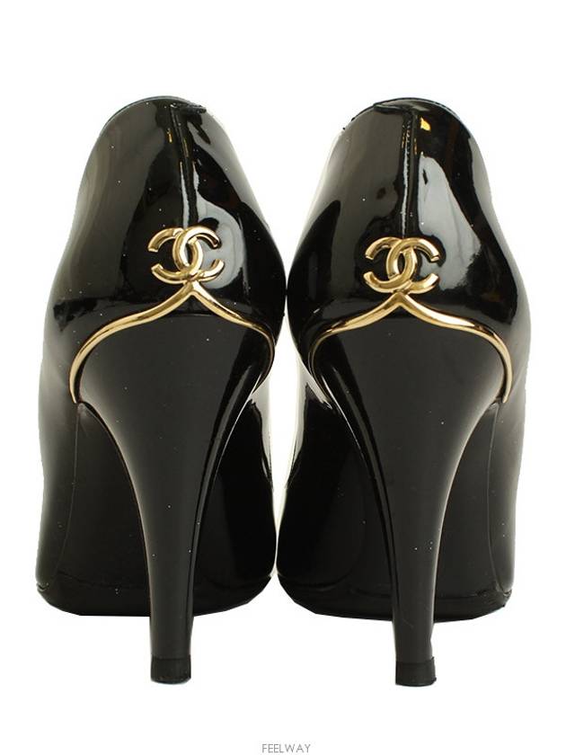 Gold CC Black Patent Open Toe Pumps 38 - CHANEL - BALAAN 5