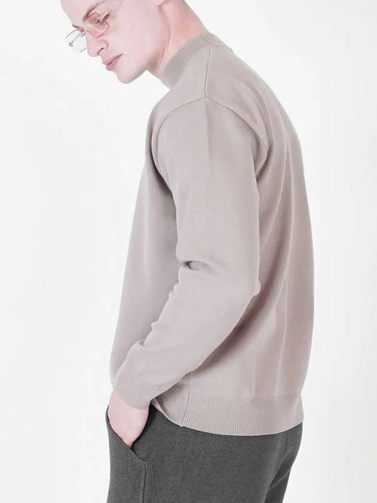 Heavy Basic Half Neck Beige - CHANCE'S NOI - BALAAN 1