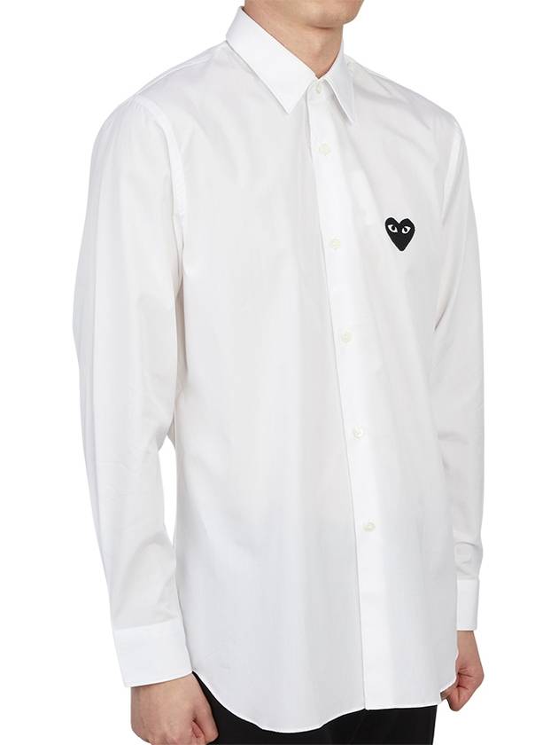 Play Black Heart Patch Long Sleeve Shirt White - COMME DES GARCONS - BALAAN 4