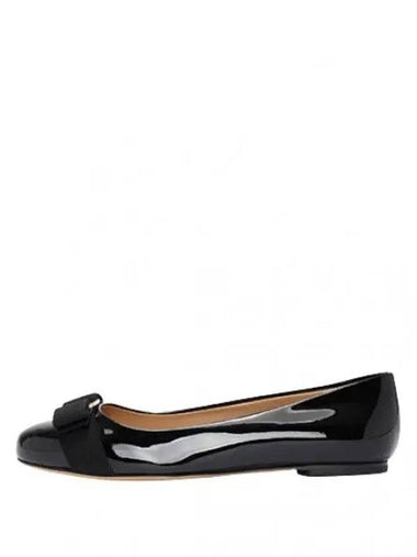 Ferragamo Barina Ballerina Flat Shoes - SALVATORE FERRAGAMO - BALAAN 1