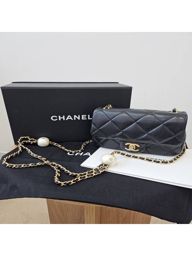 Mini Flap Bag Lambskin Fantasy Pearl Gold Metal Black - CHANEL - BALAAN 2