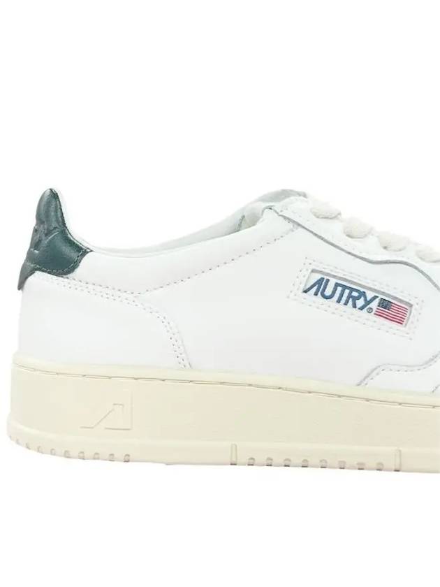 Men's Medalist Leather Low Top Sneakers White Green - AUTRY - BALAAN 4