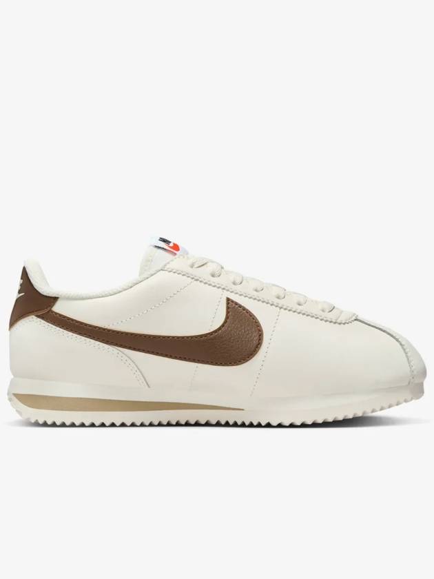 Women's Cortez Low Top Sneakers Khaki White - NIKE - BALAAN 4