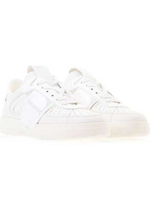 Round Toe Lace-Up Low Top Sneakers White - VALENTINO - BALAAN 3