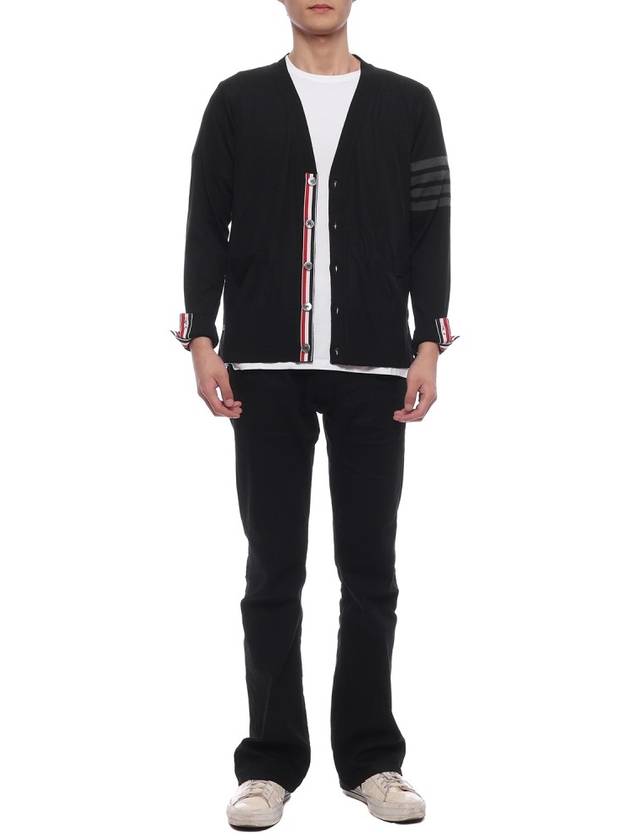 Men's Classic V-neck Merino Wool Cardigan Black - THOM BROWNE - BALAAN 4