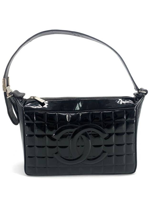 Patent chocolate bar shoulder bag - CHANEL - BALAAN 2