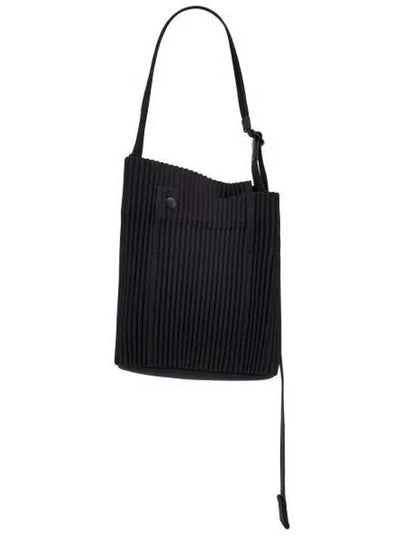 Utility Shoulder Bag Black - ISSEY MIYAKE - BALAAN 2