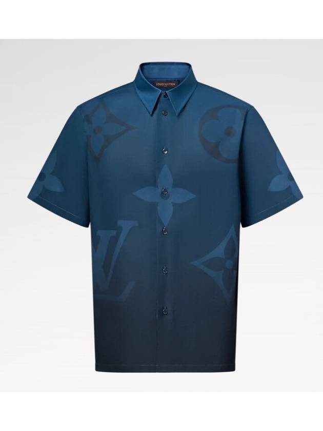 1AFXUJ Monogram Printed Short Sleeved Shirt - LOUIS VUITTON - BALAAN 1