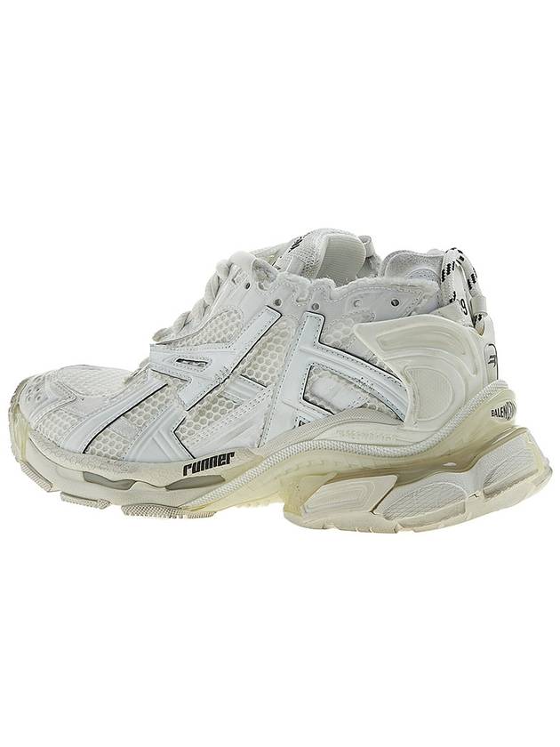 Runner Low Top Sneakers White - BALENCIAGA - BALAAN 4