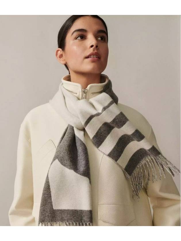 Casaque Love Story Muffler Gris Clair Ivoire - HERMES - BALAAN 4