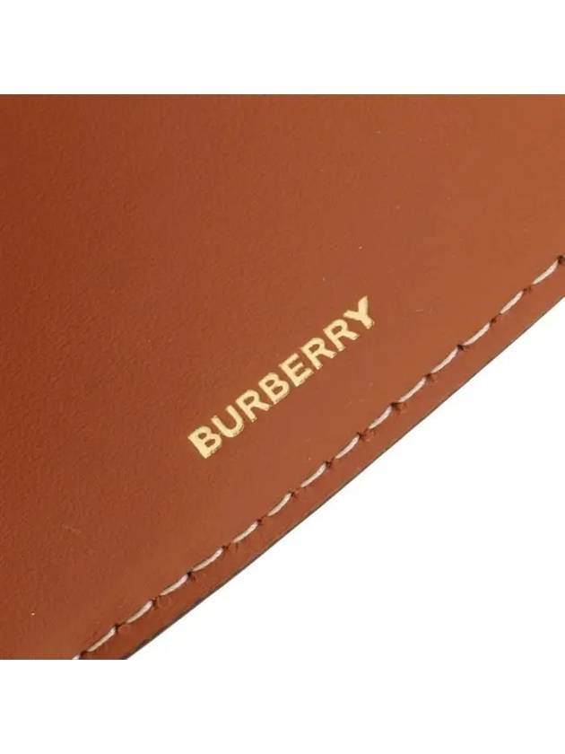 Women's Checked Leather Small Half Wallet Archive Beige - BURBERRY - BALAAN 7