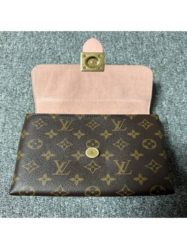 Rocky BB - LOUIS VUITTON - BALAAN 6