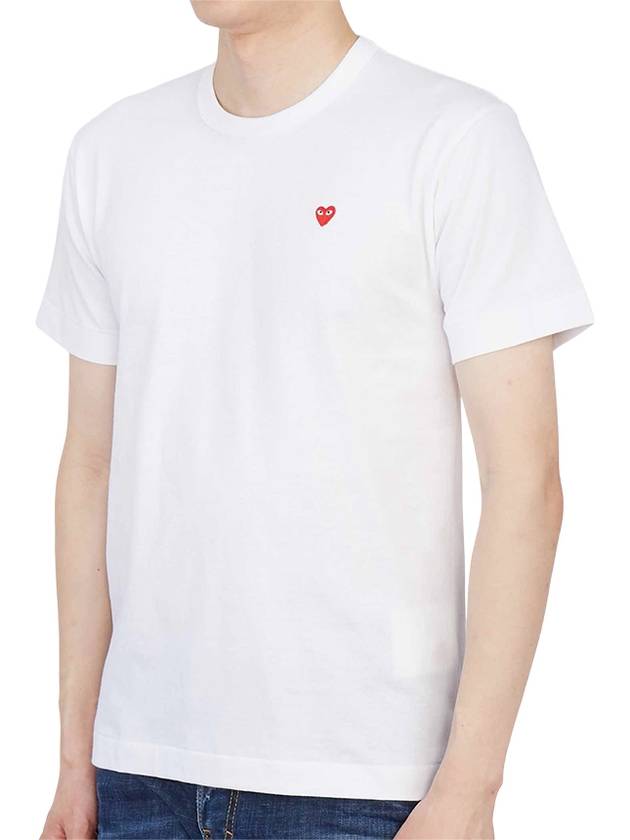 Comme des Gar ons Mini Red Waffen Men s Short Sleeve T Shirt AZ T304 051 2 - COMME DES GARCONS PLAY - BALAAN 2