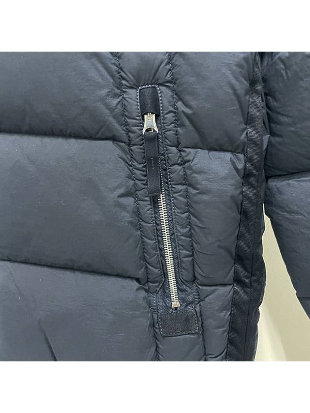 Seamless Logo Nylon Hooded Down Jacket Navy - STONE ISLAND - BALAAN 8