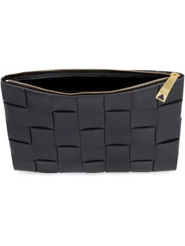 Cassette Intrecciato Medium Clutch Bag Black - BOTTEGA VENETA - BALAAN 4