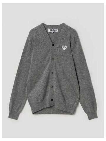 Unisex White Heart Wappen Spring Fall Cardigan Light Gray Contemporary Domestic Product GM0024071289551 - COMME DES GARCONS PLAY - BALAAN 1