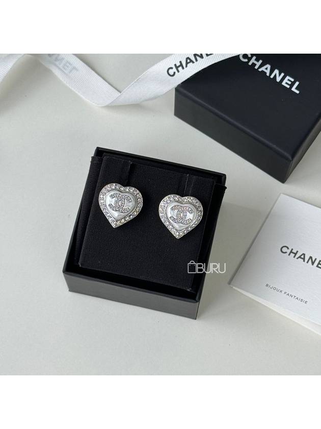 stud earrings metal strass silver pearly white crystal - CHANEL - BALAAN 2