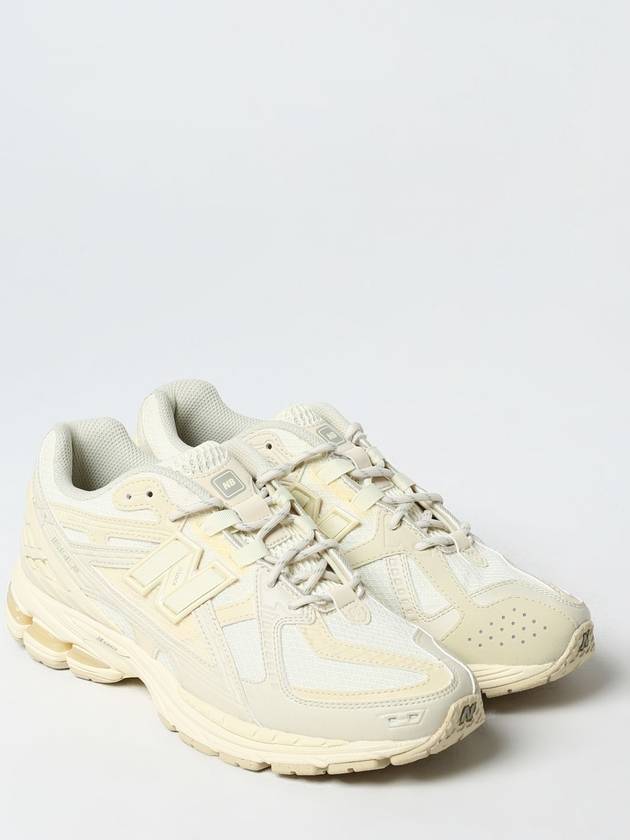 1906U Low Top Sneakers Butter Yellow - NEW BALANCE - BALAAN 3