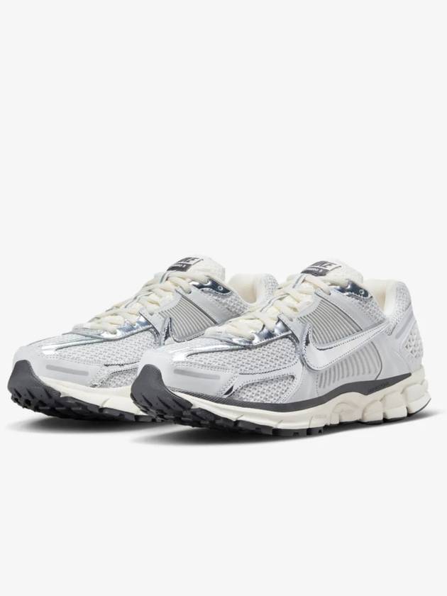 Zoom Vomero 5 Low Top Sneakers Photon Dust Gridiron - NIKE - BALAAN 6