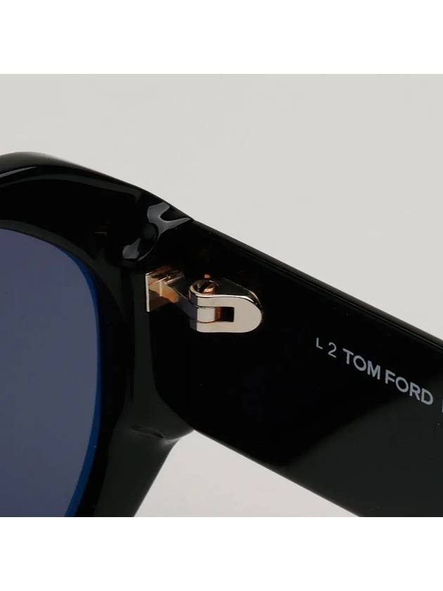 Sunglasses TF917 01A VERONIQUE 02 Horn rimmed black square - TOM FORD - BALAAN 6