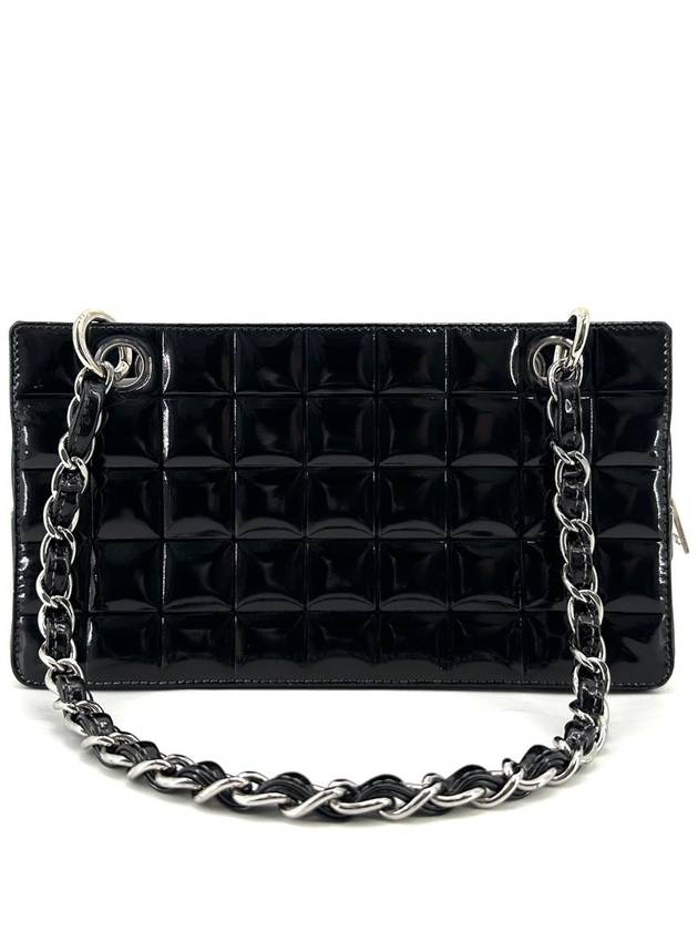 Chocolate bar patent mini chain shoulder bag - CHANEL - BALAAN 5