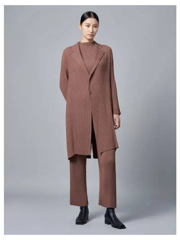 Hatching pleated coat jacket Leves Brown Domestic product GM0024090241557 - ISSEY MIYAKE - BALAAN 1