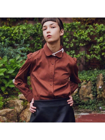 Round Collar Lauren Blouse Brown - SORRY TOO MUCH LOVE - BALAAN 1