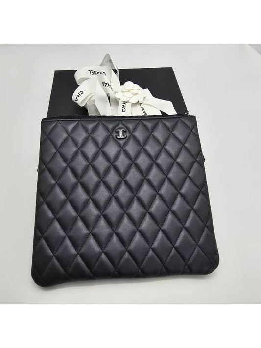 Lambskin Classic Clutch All Black A82545 B1363994305 - CHANEL - BALAAN 2