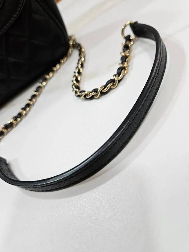 Season Lambskin Black Gold Chain Flap Bag 26th A57895 - CHANEL - BALAAN 6