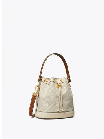 Monogram Bucket Bag Tote Ivory Domestic Product GM0024020561337 - TORY BURCH - BALAAN 1