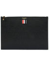 Pebble Grain Three Stripes Zipper Small Clutch Bag Black - THOM BROWNE - BALAAN 2