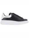 Oversized Leather Tab Low Top Sneakers Black - ALEXANDER MCQUEEN - BALAAN 2