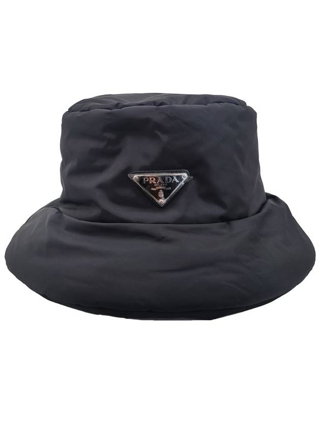 Triangle Logo Bucket Hat Black - PRADA - BALAAN.