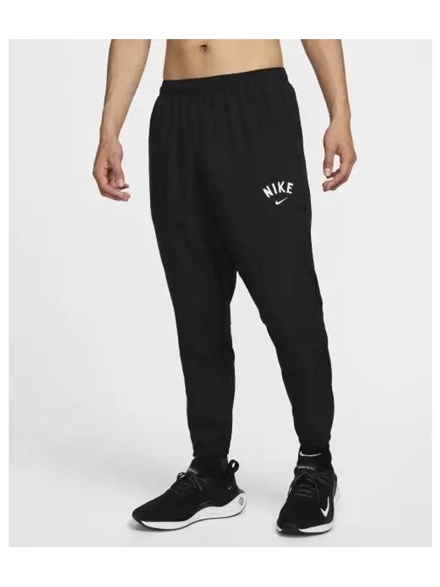 Dry Fit Challenger Woven Pants M Black White HJ8129 010 - NIKE - BALAAN 1