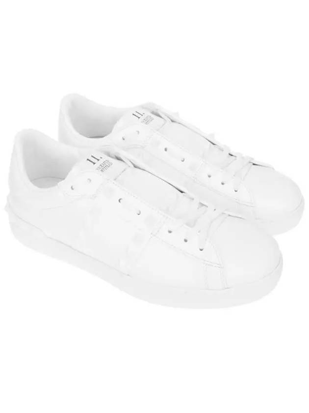 Rockstud Untitled Low Top Sneakers White - VALENTINO - BALAAN 2