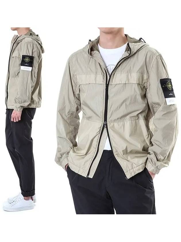 Garment Dyed Crinkle Reps R-Nylon Windbreaker Sand - STONE ISLAND - BALAAN 3