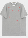 P1T3382 GRAY Manny Red Heart Short Sleeve T Shirt - COMME DES GARCONS - BALAAN 2